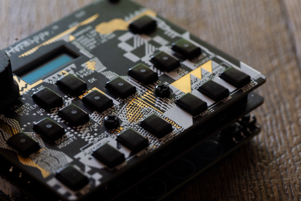 Limited :Qun mk2 custom design front panel designed by Hermippe