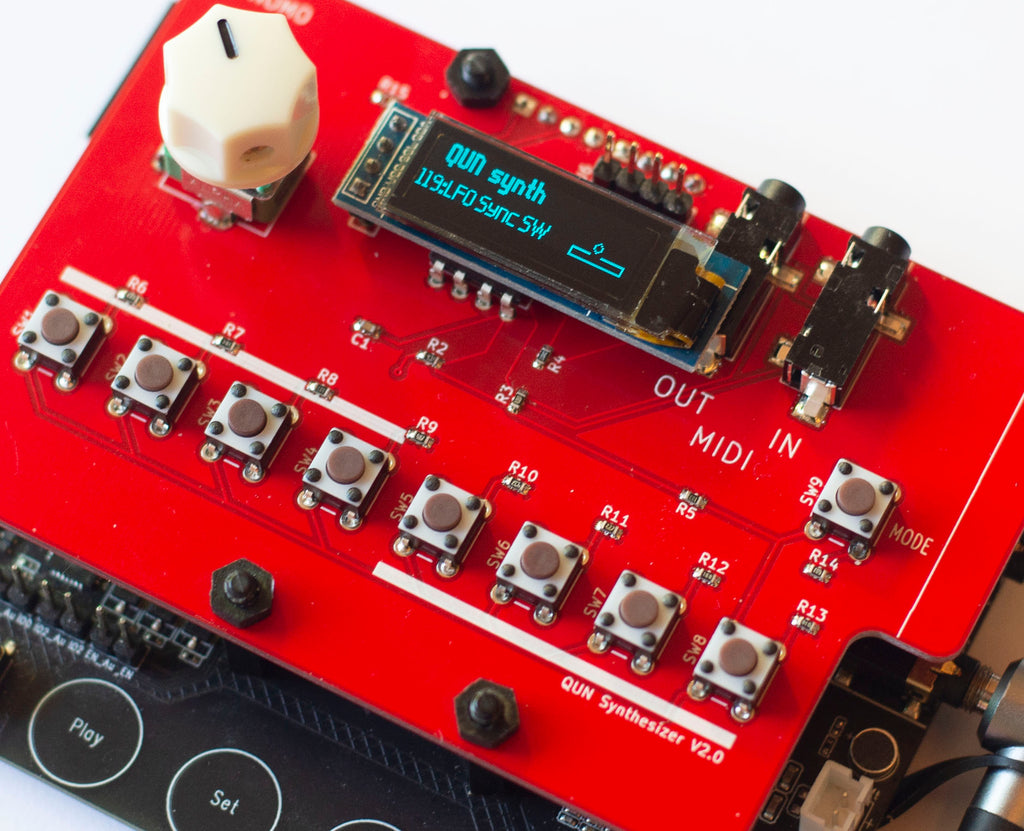 QUN Pocket Synthesizer